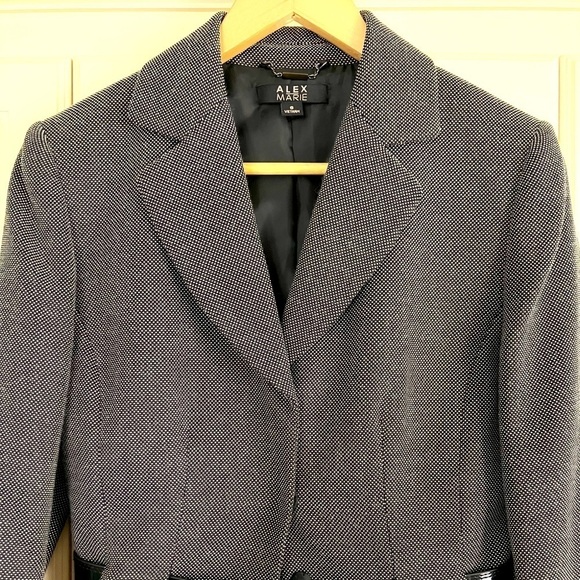 ALEX MARIE Women's 6 Black & White Jacket With Belt Raspberry Fields Blazer - Picture 2 of 8